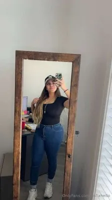 Sofiahello OnlyFans фото
