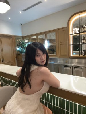 T Thiwaaa OnlyFans фото
