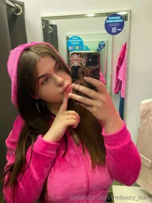 Thebooty Leah OnlyFans слив фото 23 С большой попой 2026