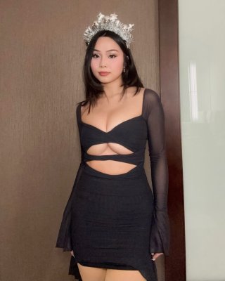 Tiffles OnlyFans фото