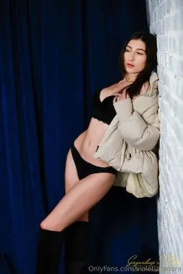 Violetizzadora OnlyFans фото