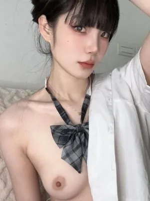 Xiaogualu OnlyFans слив фото 4 OnlyFans 2026