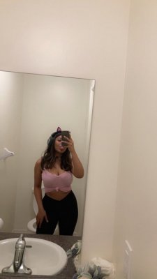 Yasminewithaz OnlyFans слив фото 20 OnlyFans 2026