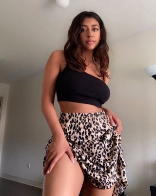 Yasminewithaz OnlyFans фото