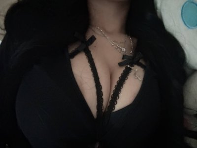 Yozzzi OnlyFans фото