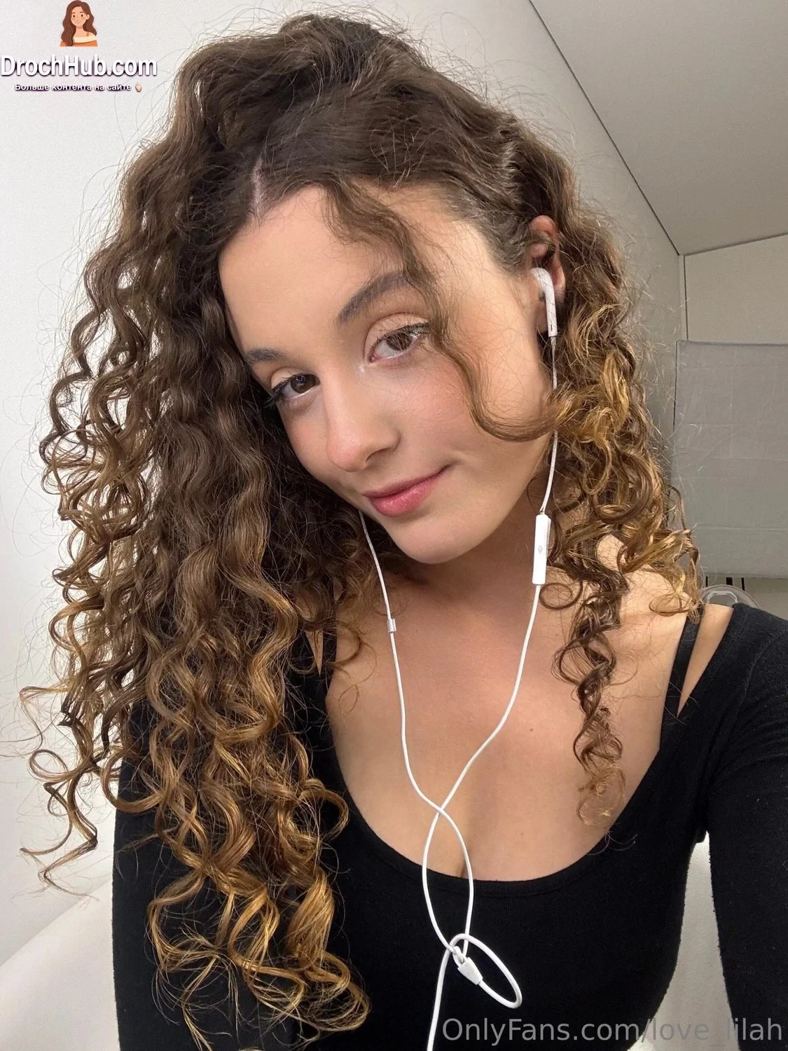 Love Lilah OnlyFans фото