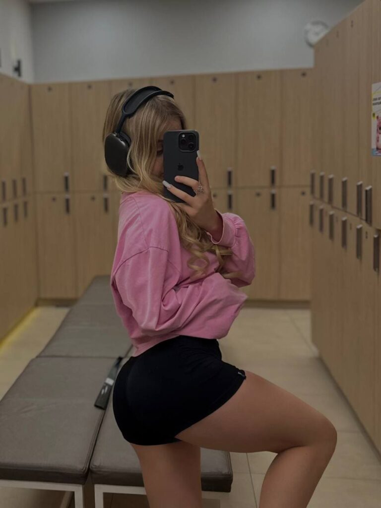 Машера OnlyFans фото