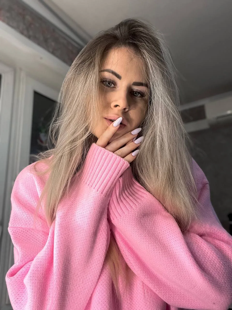 Сочная медсестра урологии фоталась г0лoй прямо в кабинете OnlyFans слив фото 34 Медсёстры 2026