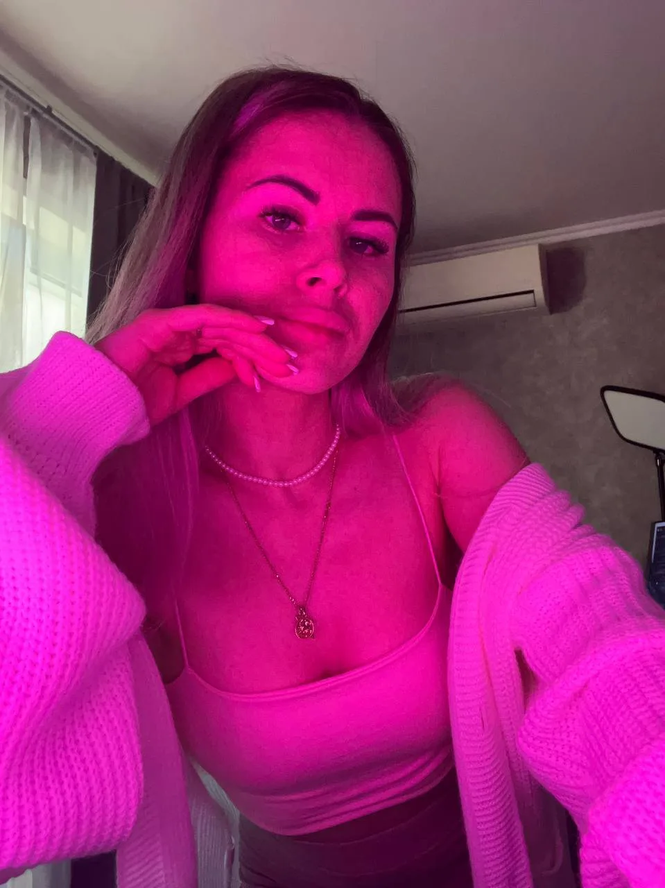 Сочная медсестра урологии фоталась г0лoй прямо в кабинете OnlyFans слив фото 49 Медсёстры 2026