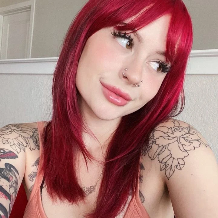 Mia Lolaxmina
