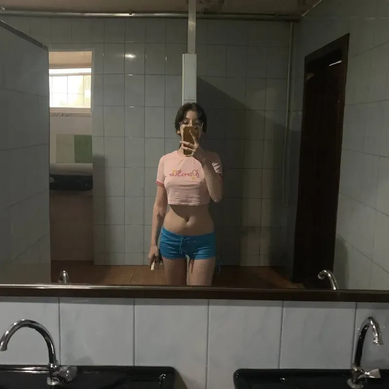 Angrylittlekitty OnlyFans фото