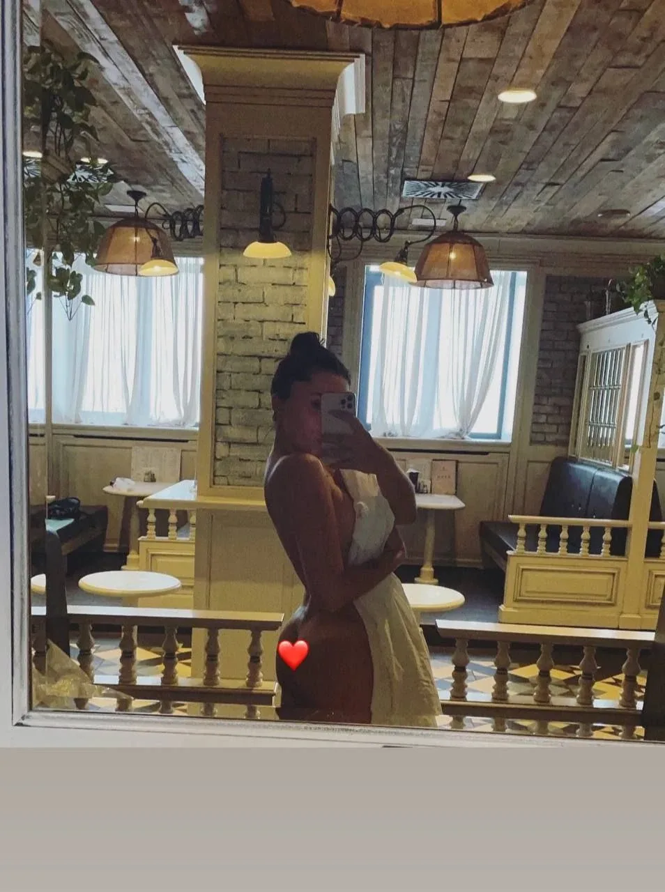 Ева Карицкая OnlyFans фото