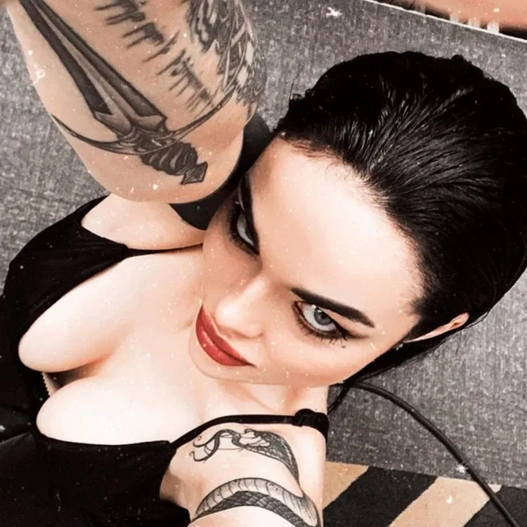 Камила Смогулецкая OnlyFans фото