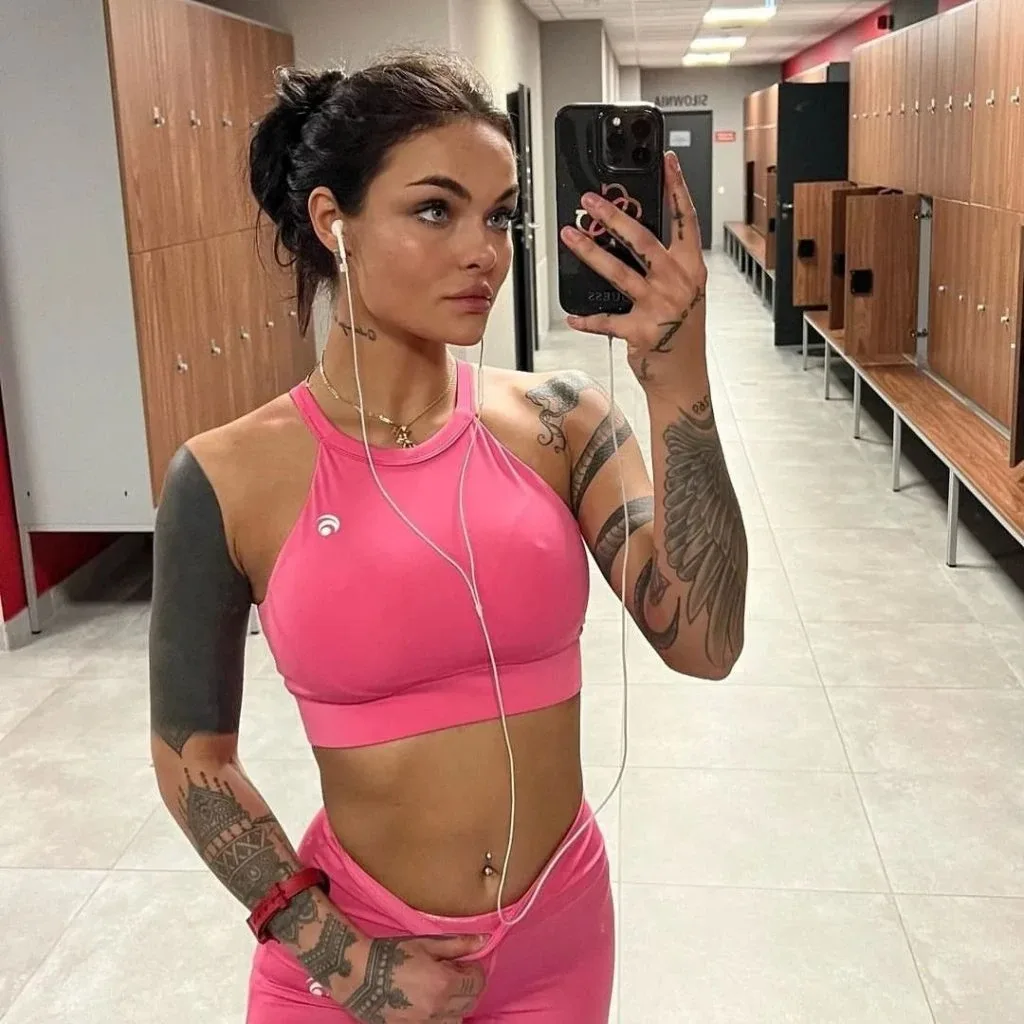 Камила Смогулецкая OnlyFans фото