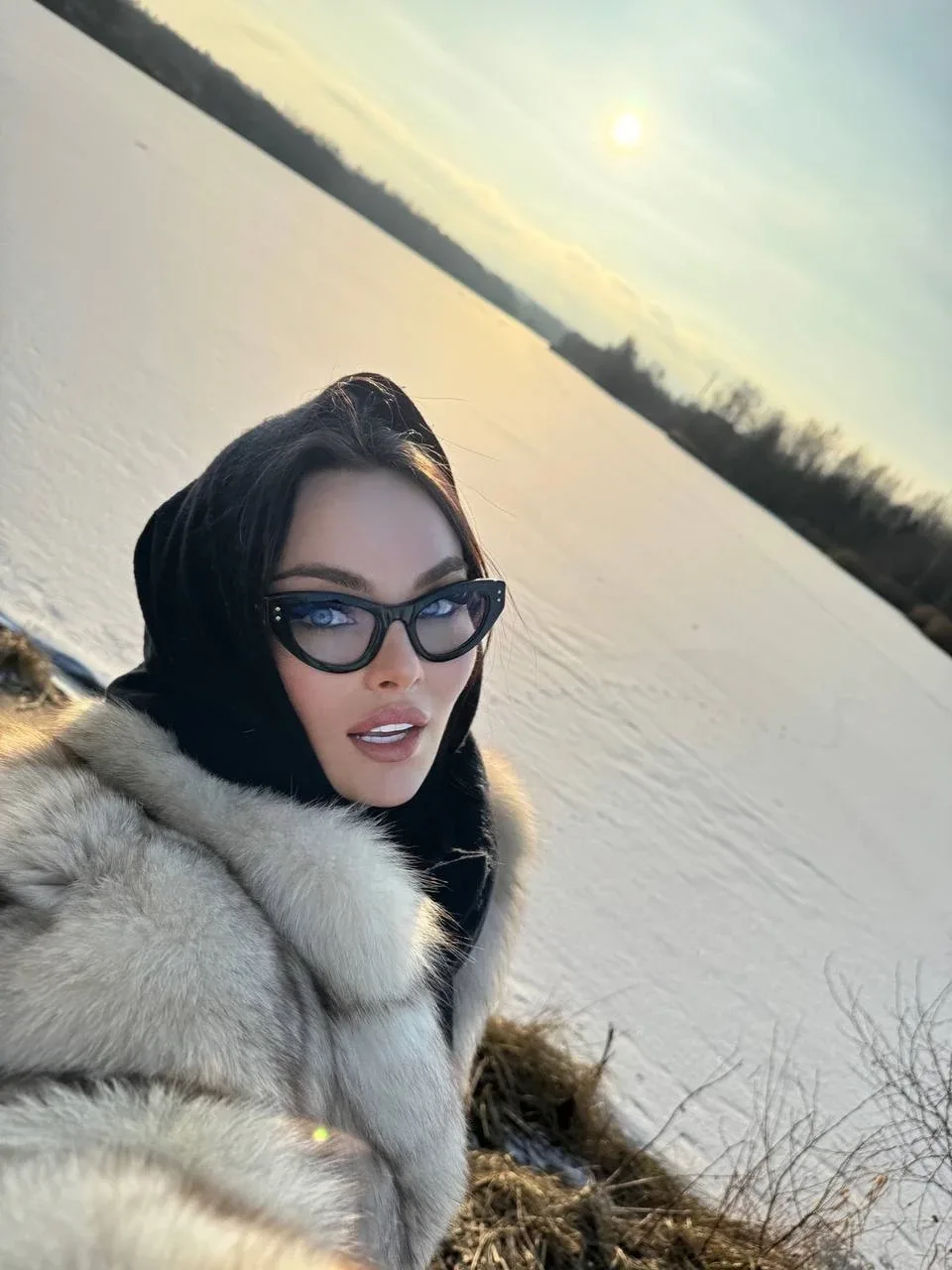 Камила Смогулецкая OnlyFans фото