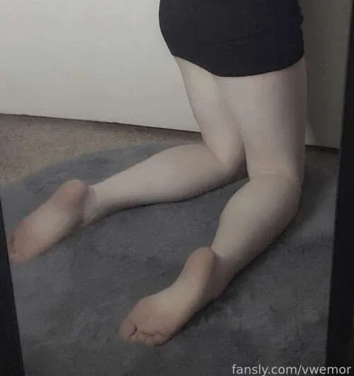 Kewweol OnlyFans фото