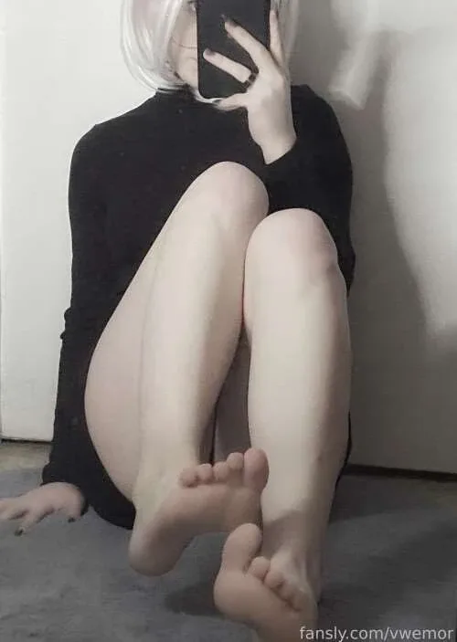 Kewweol OnlyFans фото
