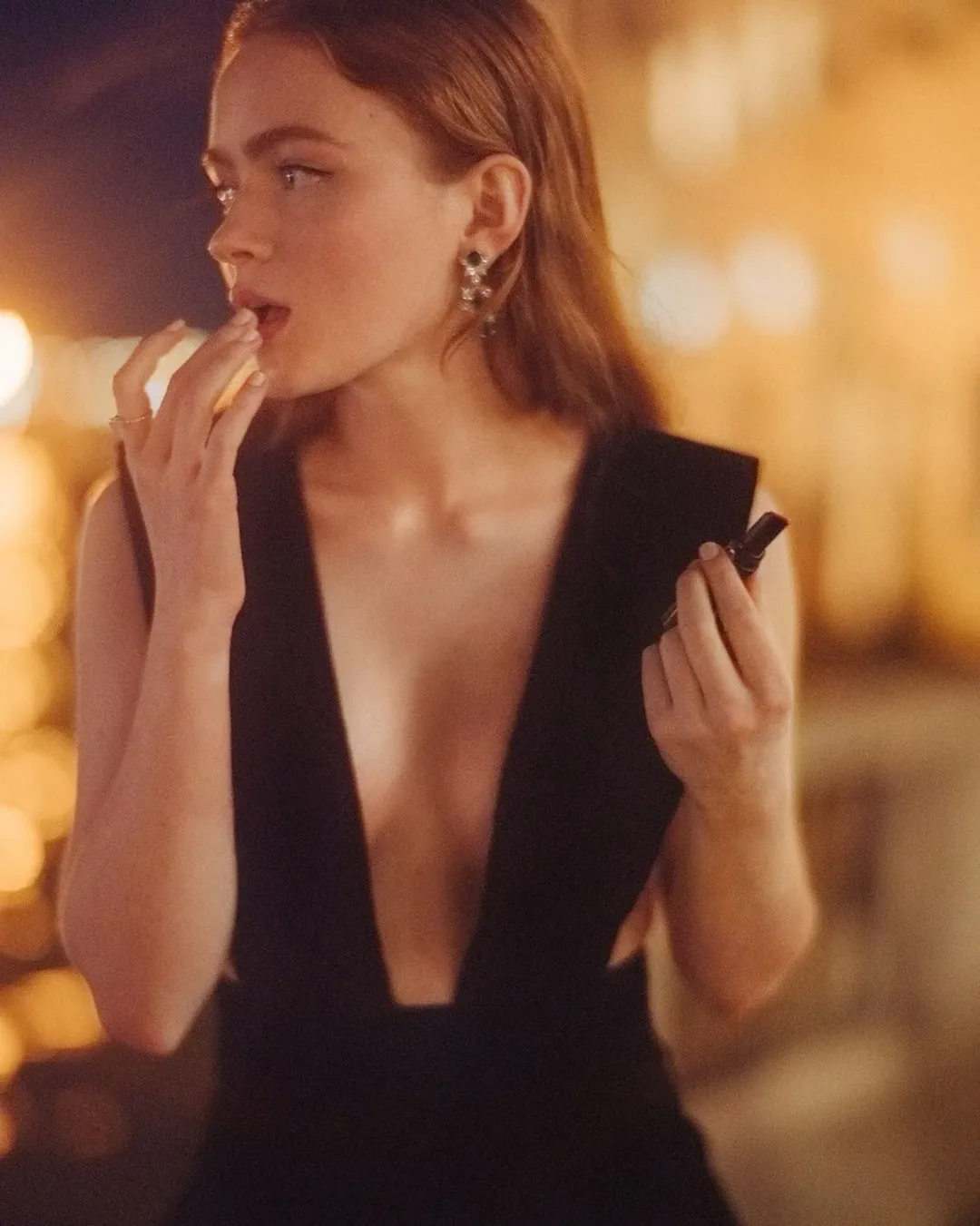 Сэди Синк OnlyFans фото
