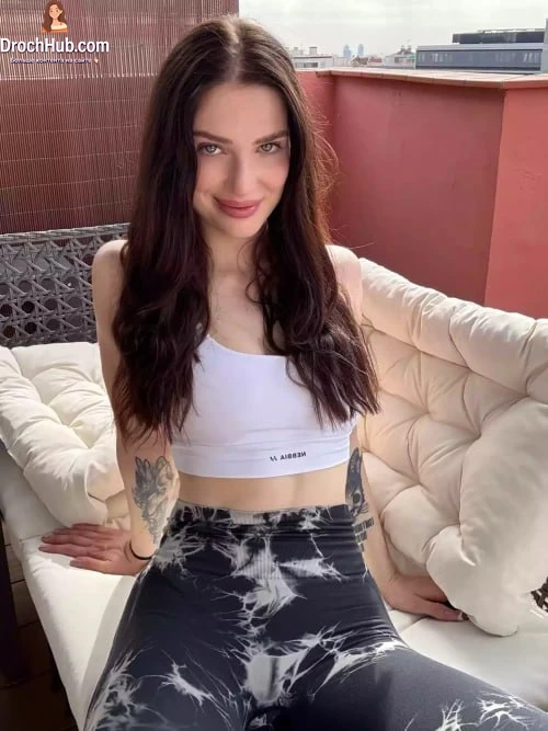 Reislin OnlyFans фото