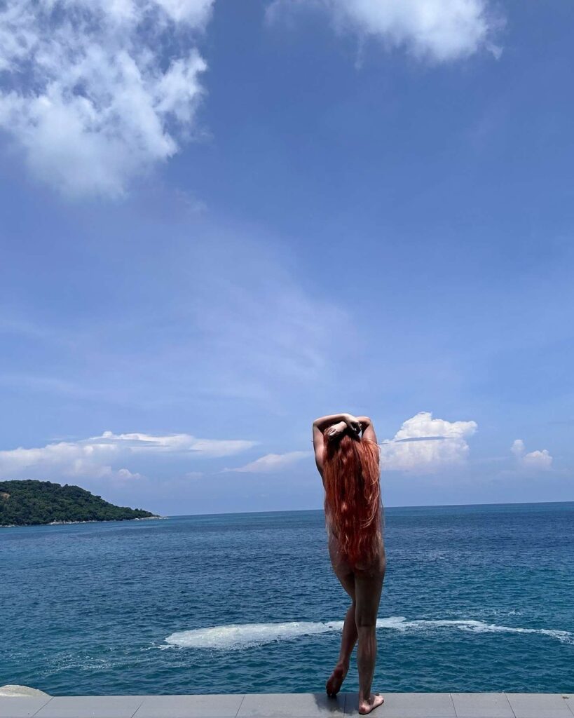 Слив Александра Трусова OnlyFans фото