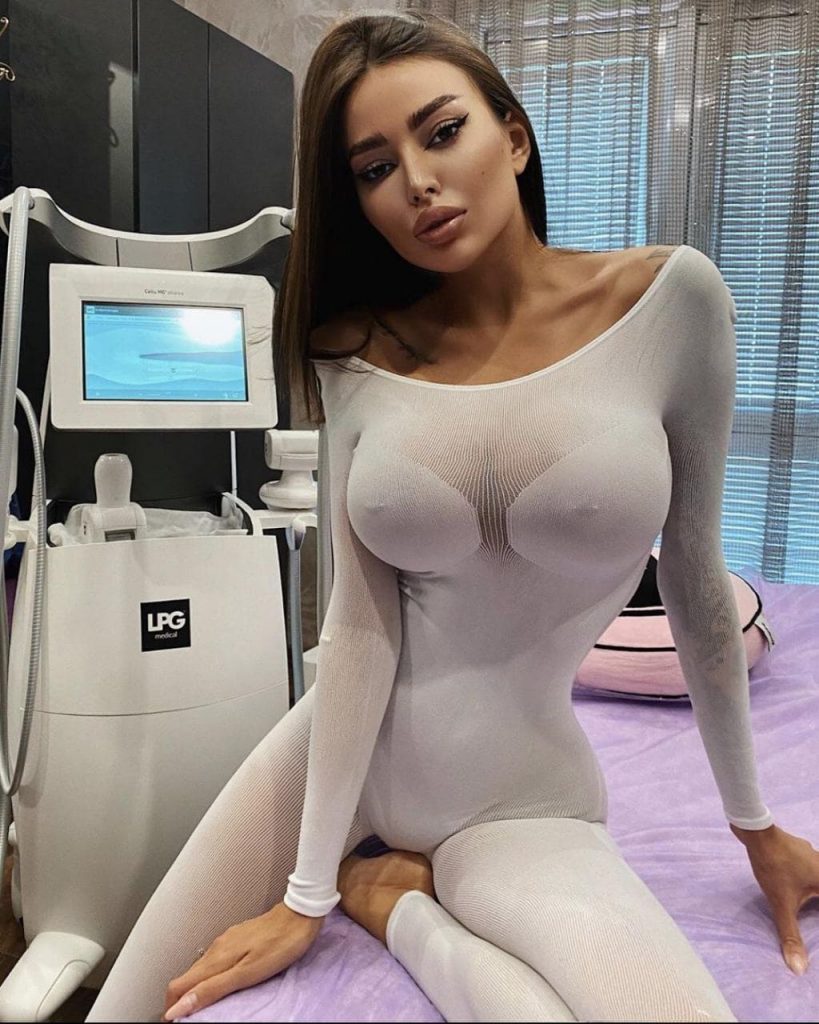 Слив Алена Омович OnlyFans слив фото 16 Блогерши 2026