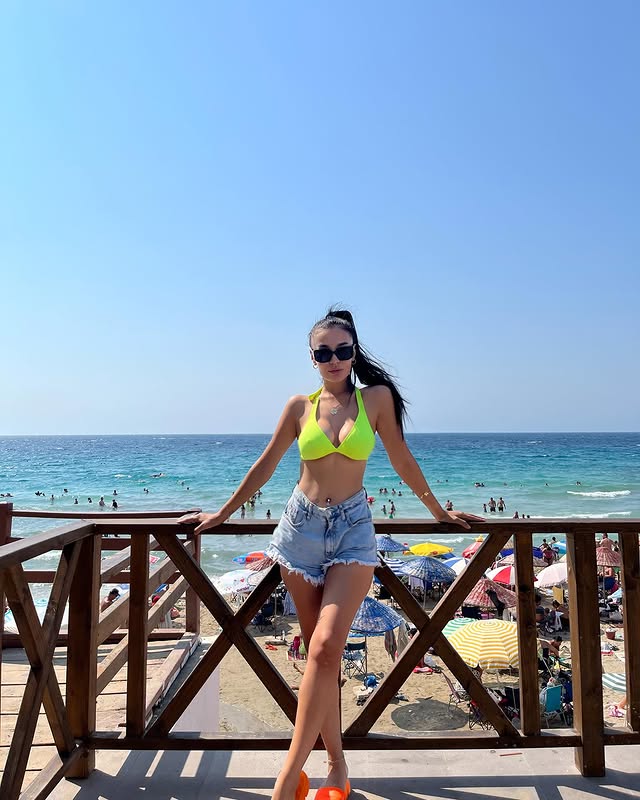 Альмира Искакова (missalmir) OnlyFans слив фото 4 Готы 2026