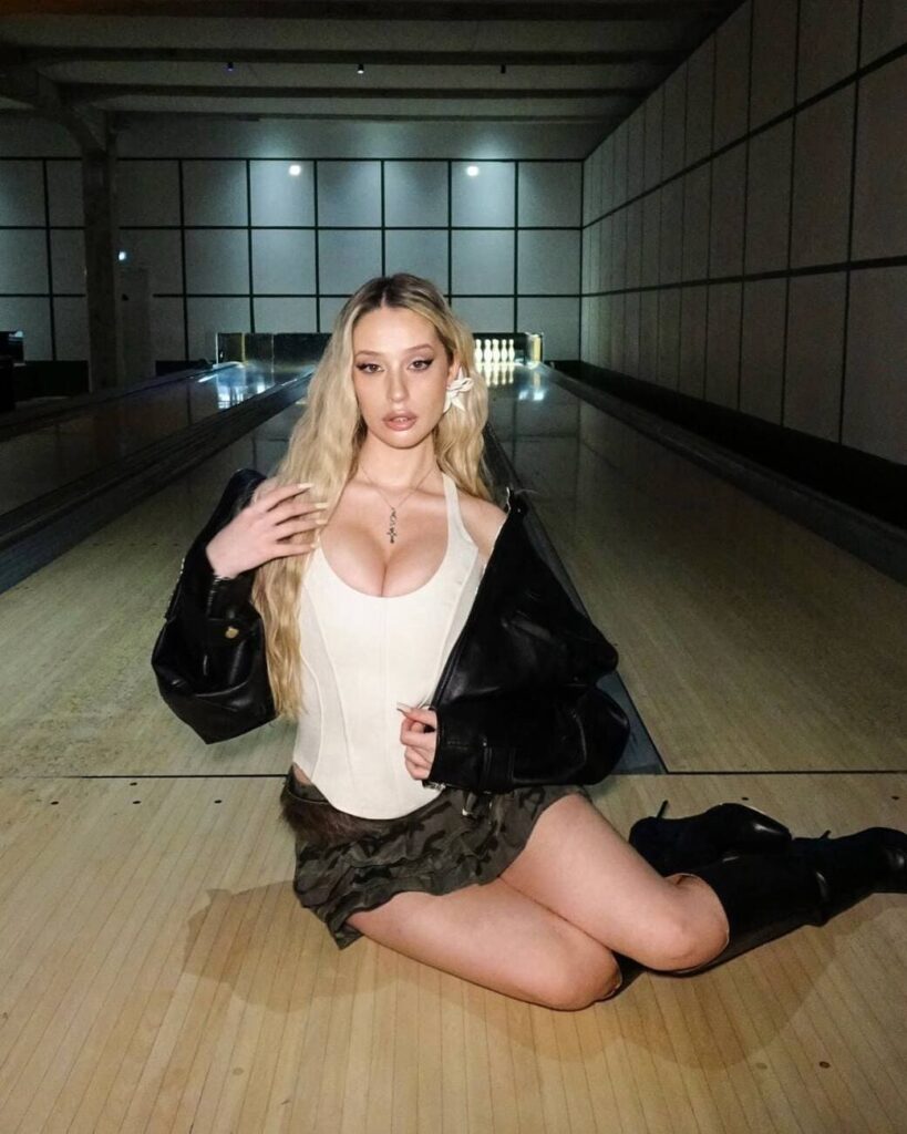 Слив Анастасия Анисимова OnlyFans фото