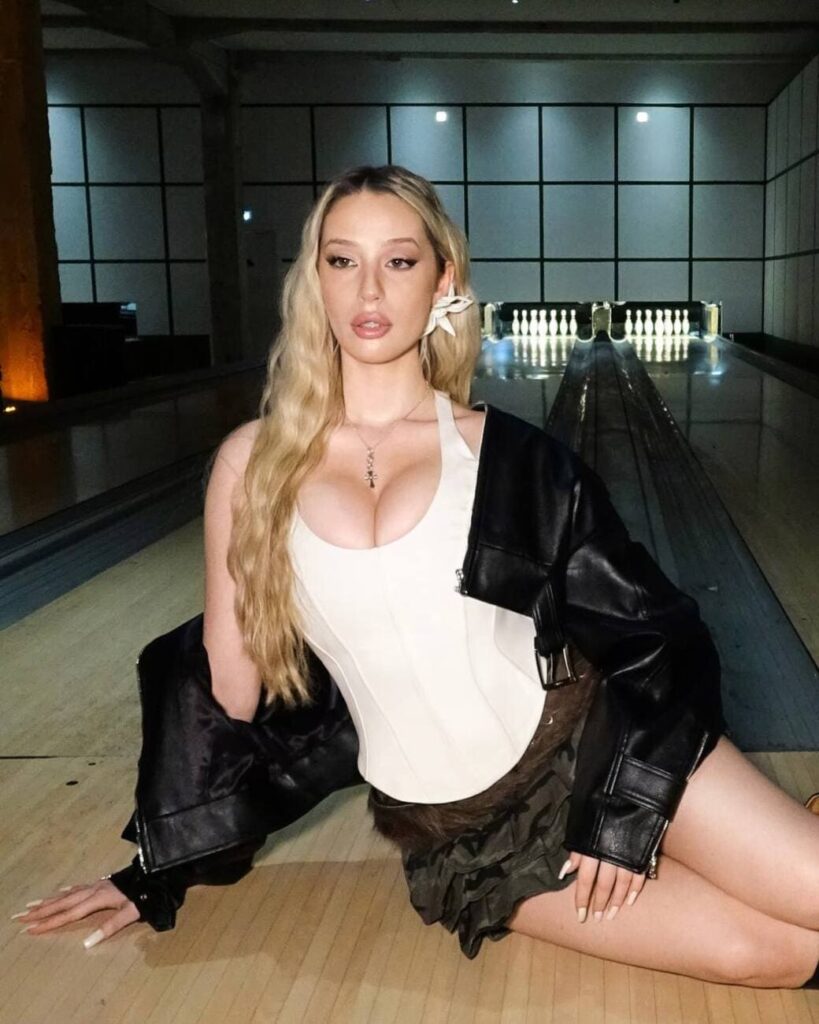 Слив Анастасия Анисимова OnlyFans фото