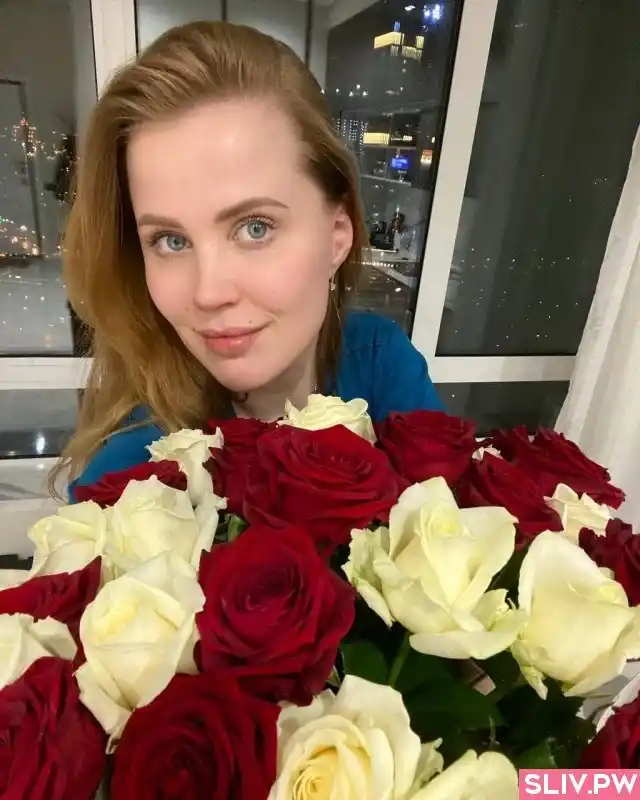 Слив Ангелина Робин Гуд OnlyFans фото