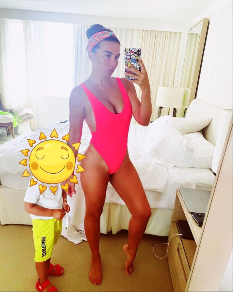 Слив Анна Седокова OnlyFans фото