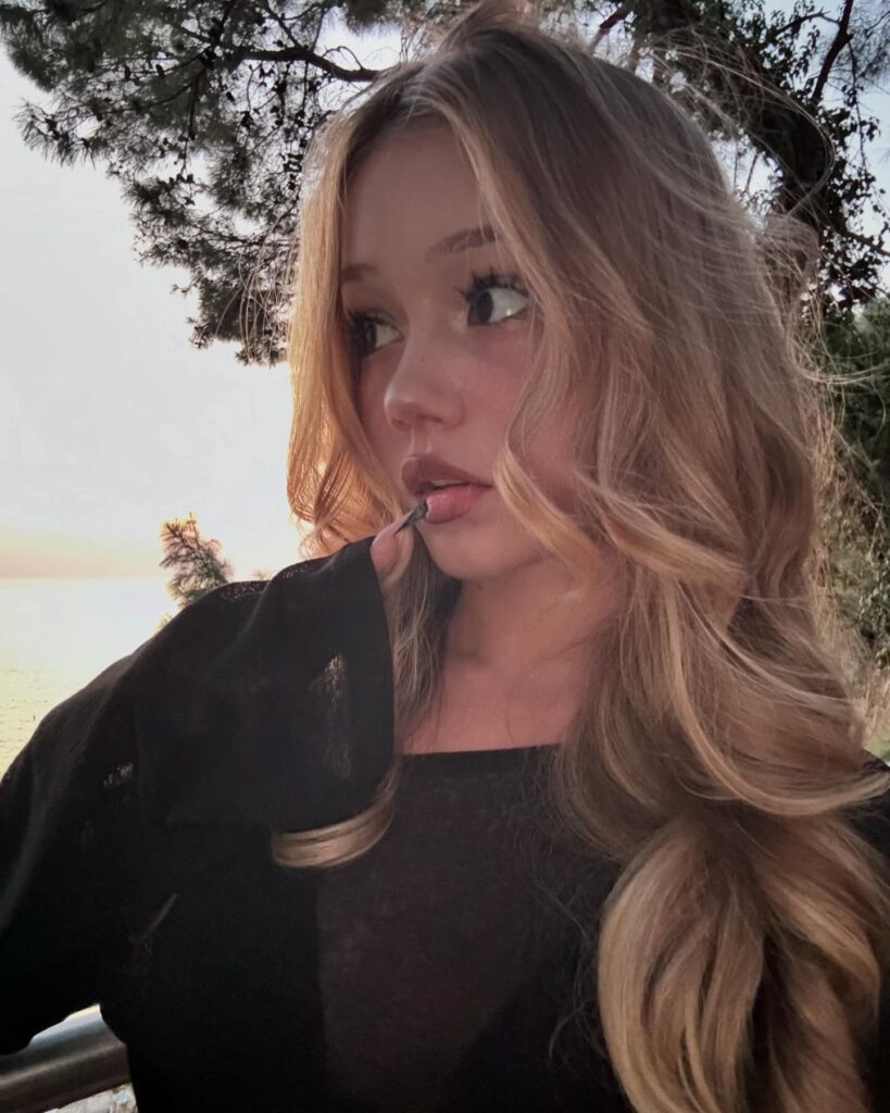 Слив Антотка OnlyFans слив фото 19 Блогерши 2026