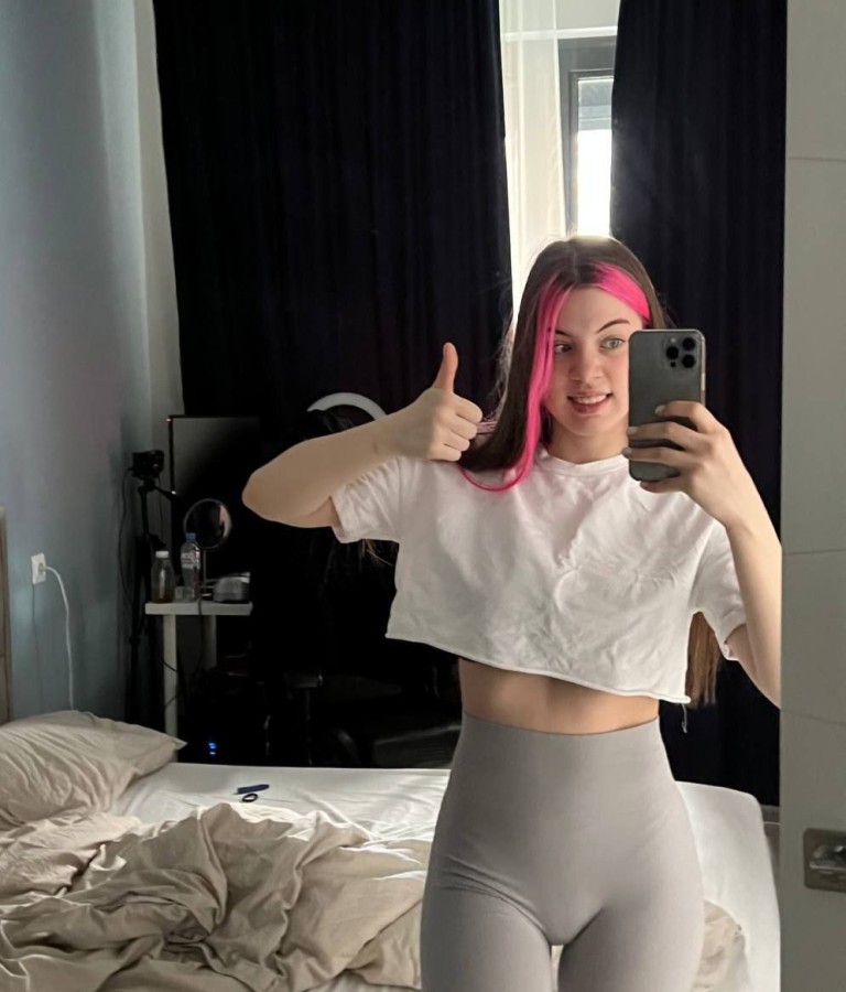Слив Аня Акулич OnlyFans слив фото 21 Блогерши 2026
