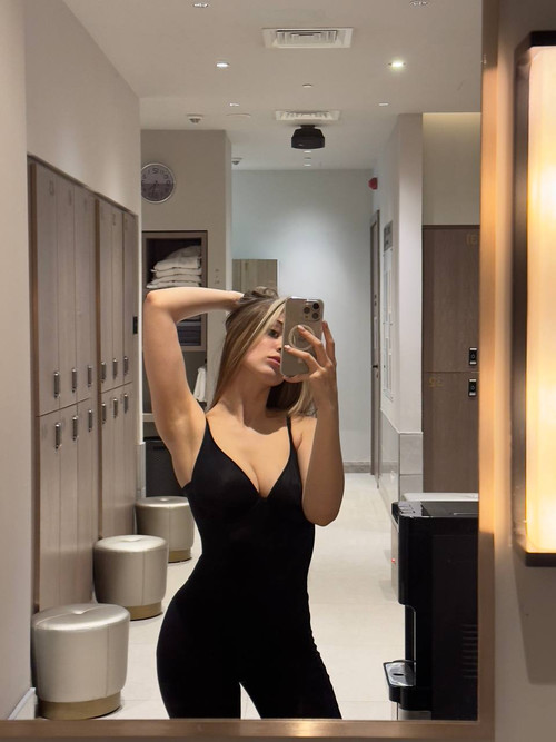 Слив Аня Акулич OnlyFans фото