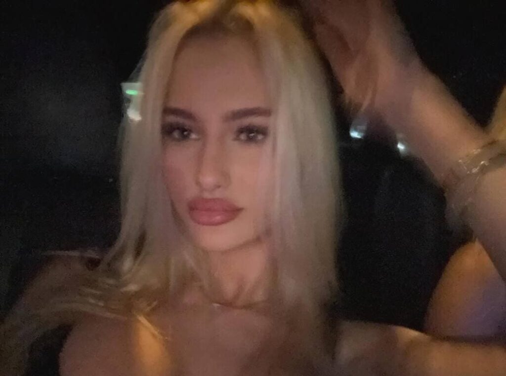 Слив Арина Савастру OnlyFans слив фото 16 OnlyFans 2026