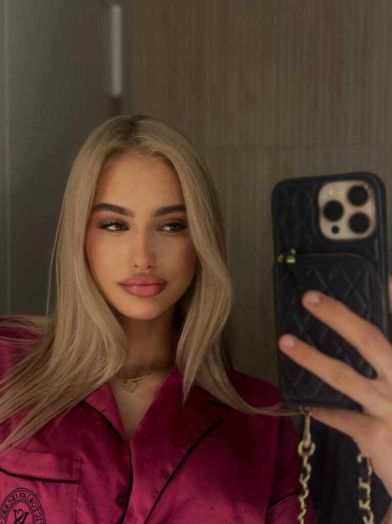 Слив Арина Савастру OnlyFans слив фото 22 OnlyFans 2026