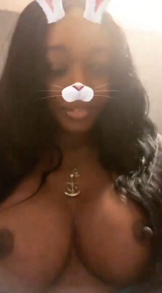 Слив Азилия Бэнкс (Azealia Banks) OnlyFans слив фото 14 Актрисы 2026