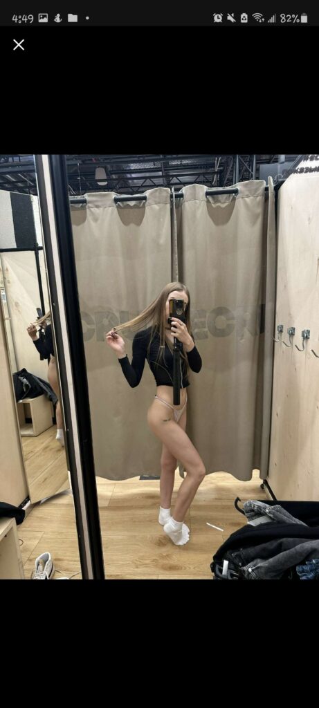 Слив Bloomus (Juligirl) OnlyFans фото
