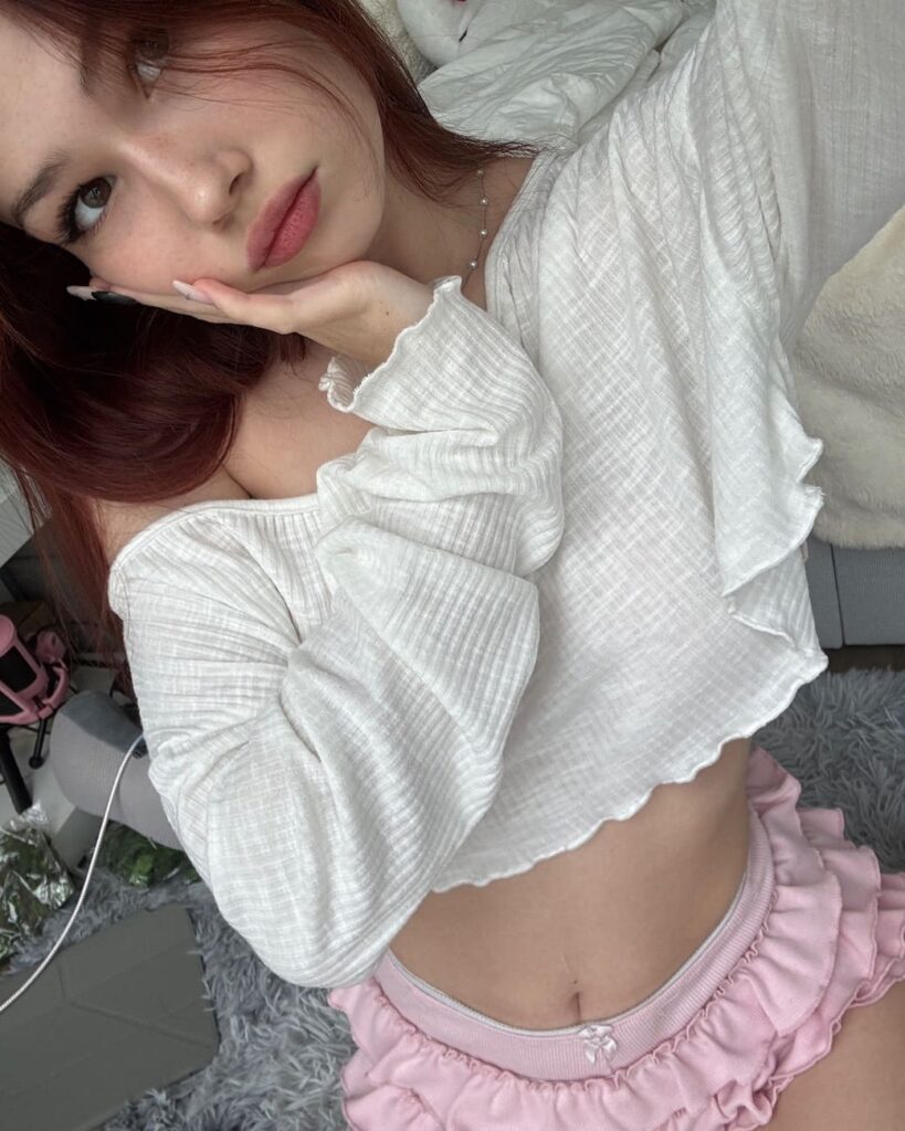 Слив Bonnie Petite OnlyFans слив фото 15 Блогерши 2026