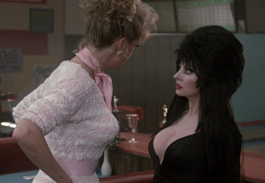 Слив Кассандра Петерсон (Cassandra Peterson) OnlyFans фото