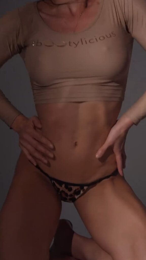 Слив Дарья Наваррская OnlyFans фото