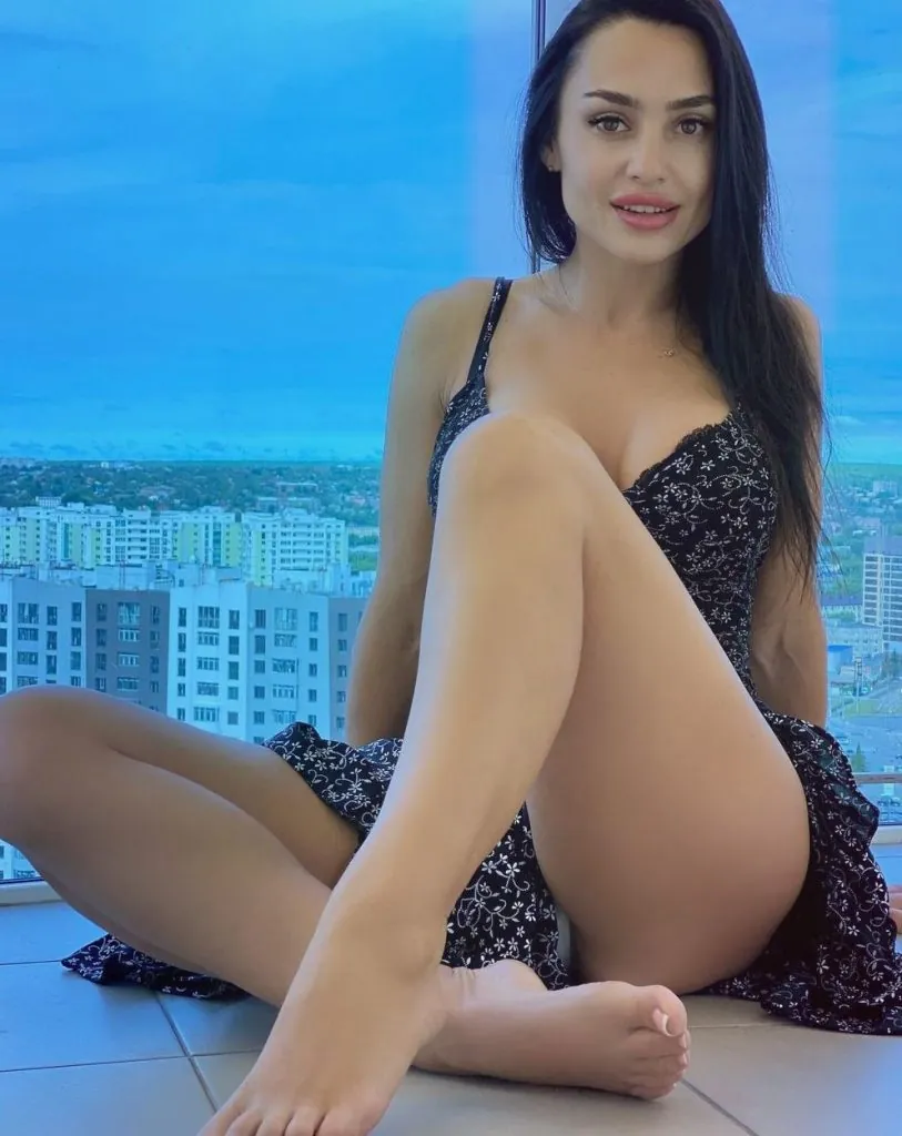 Слив Demidova Helenka OnlyFans слив фото 8 В бикини 2026