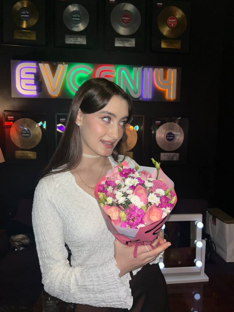 Слив Динара Курбанова OnlyFans фото