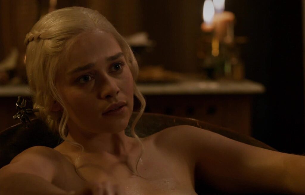 Слив Эмилия Кларк (Emilia Clarke) OnlyFans слив фото 17 OnlyFans 2026