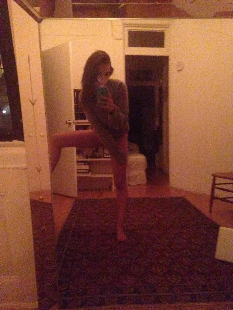 Слив Emily Ratajkowski OnlyFans слив фото 16 Актрисы 2026