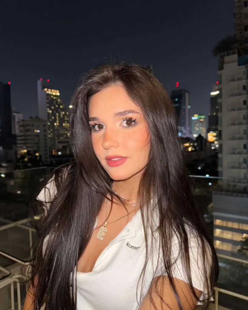 Слив Ева Миллер OnlyFans фото