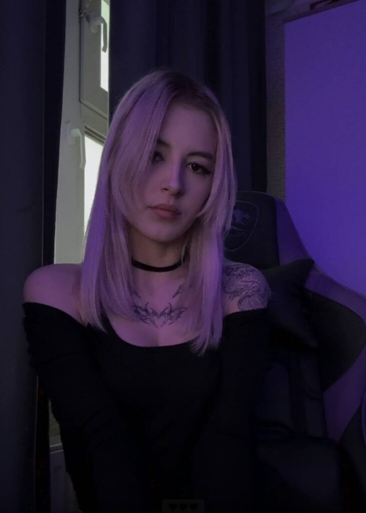 Слив Фенечка Фрикленд (Fenechka97) OnlyFans фото