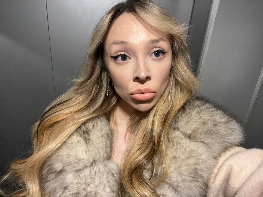 Слив Фрося (frosik_frosy) Даша Умнова OnlyFans слив фото 23 Блогерши 2026