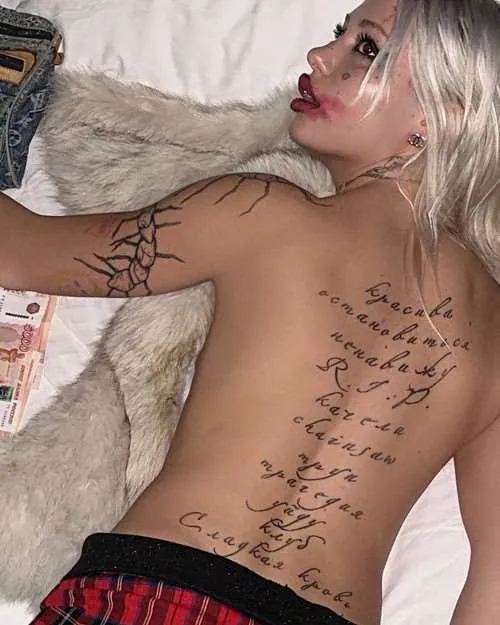 Слив Хофманнита (Анна Михеева) OnlyFans слив фото 18 Блогерши 2026