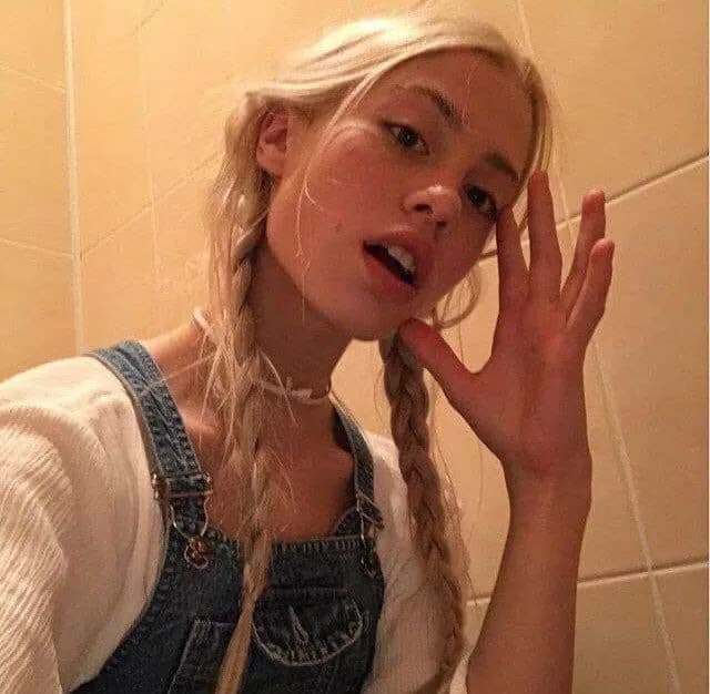 Слив Хофманнита (Анна Михеева) OnlyFans фото