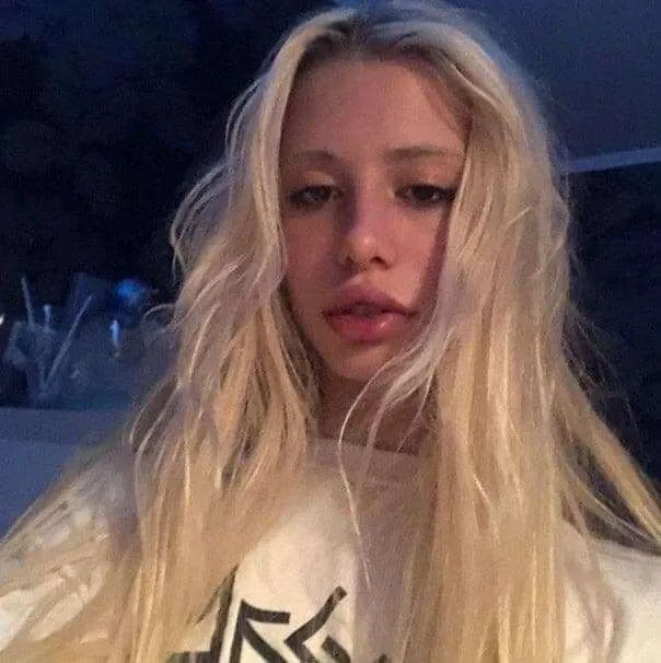 Слив Хофманнита (Анна Михеева) OnlyFans фото